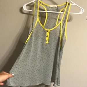 Grey tank top